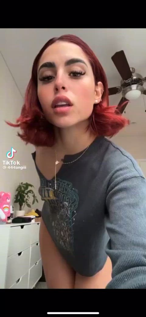 Who else loves gooning to TikToks - free porn video