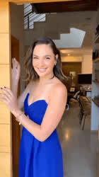 Gal Gadot after telling her husband that she’d see you to the door… - free porn video