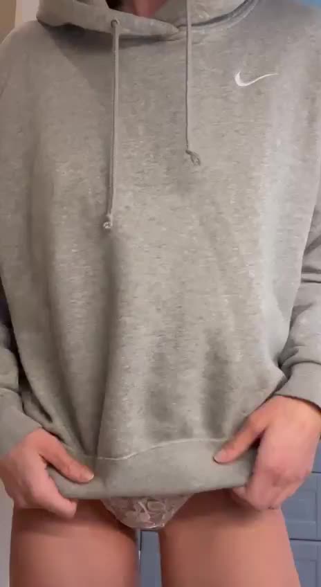 Would you let me give you a lap dance - free porn video
