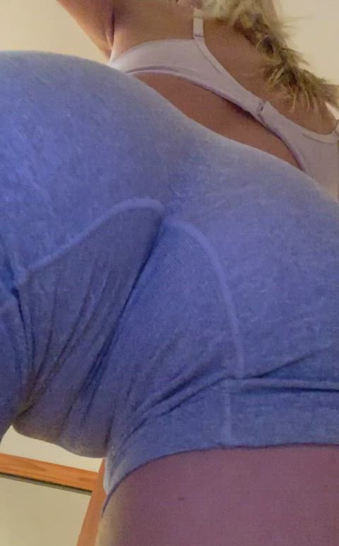Any chance you’d fuck my ass raw on the first date - free porn video