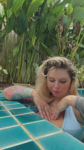 I have a present for you 🎁 - free porn video