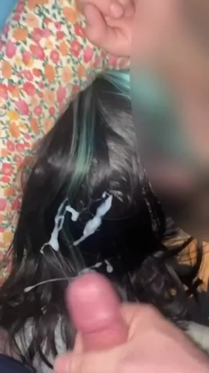 I think my hair looks better with cum in it - free porn video