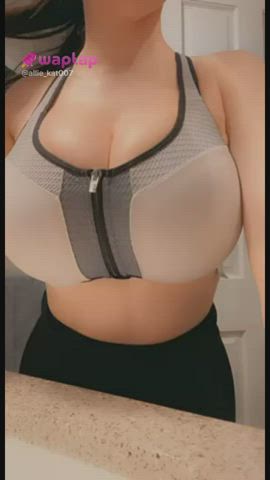 What a big surprise at the gym - free porn video