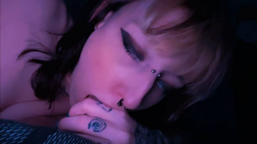 Who's gonna give me their mouth to use for my gooner cock?? 😪😩 - free porn video