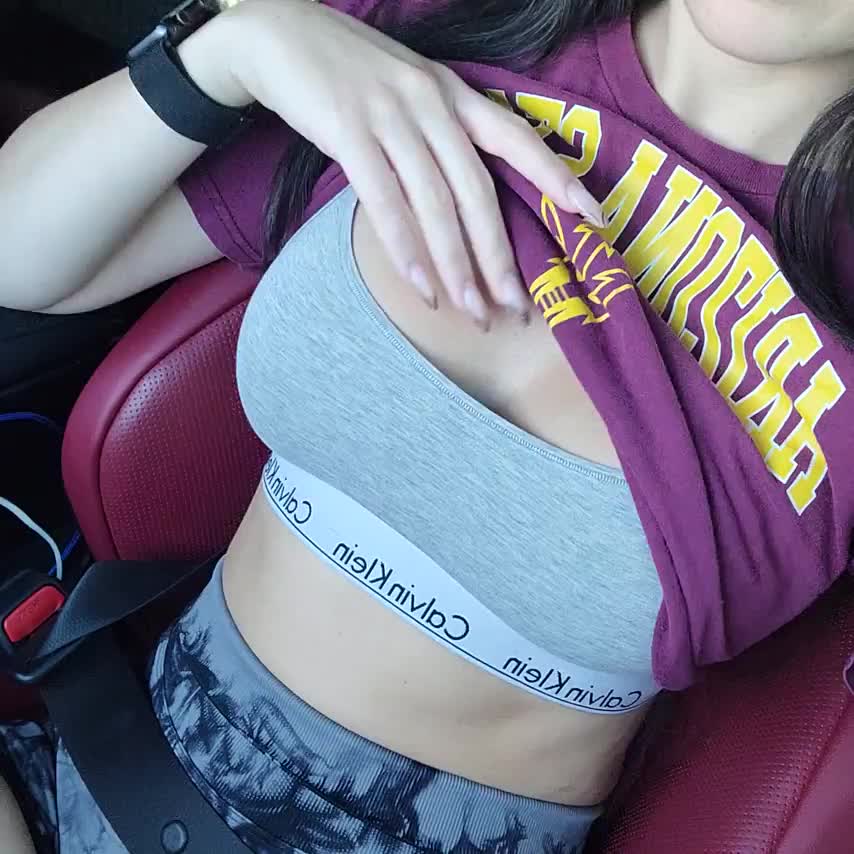 Legit just got caught in the target parking lot taking this. You can hear me freaking out 😅 [GIF] - free porn video