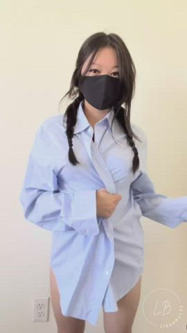 Ima make daddy’s shirt go poof 🪢 - free porn video