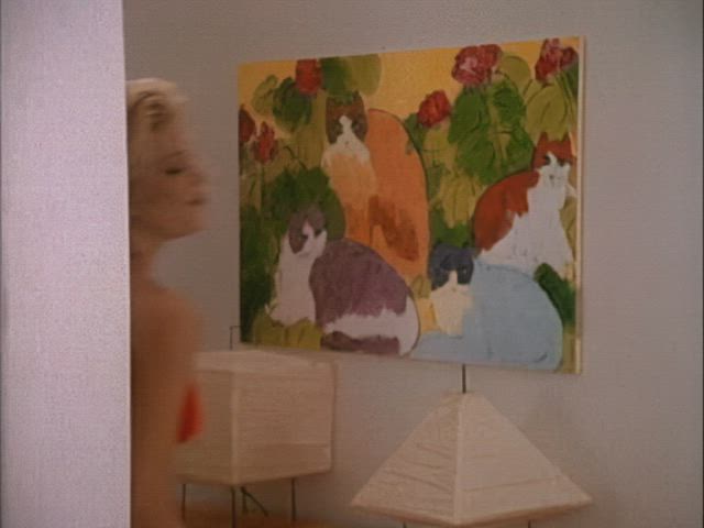 Tori Spelling - Bikini - Beverly Hills,90210 (1990's) - free porn video