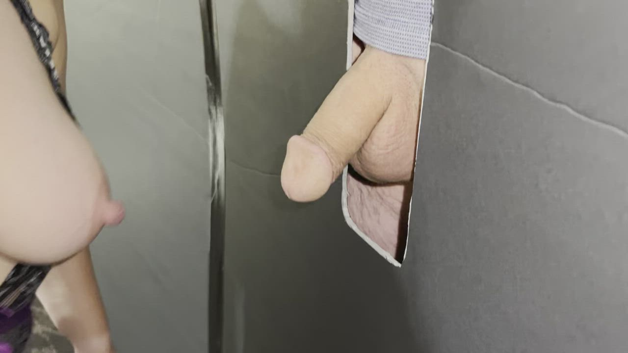 [OC] Gloryhole fun with growling orgasm (redgifs for sound) - free porn video