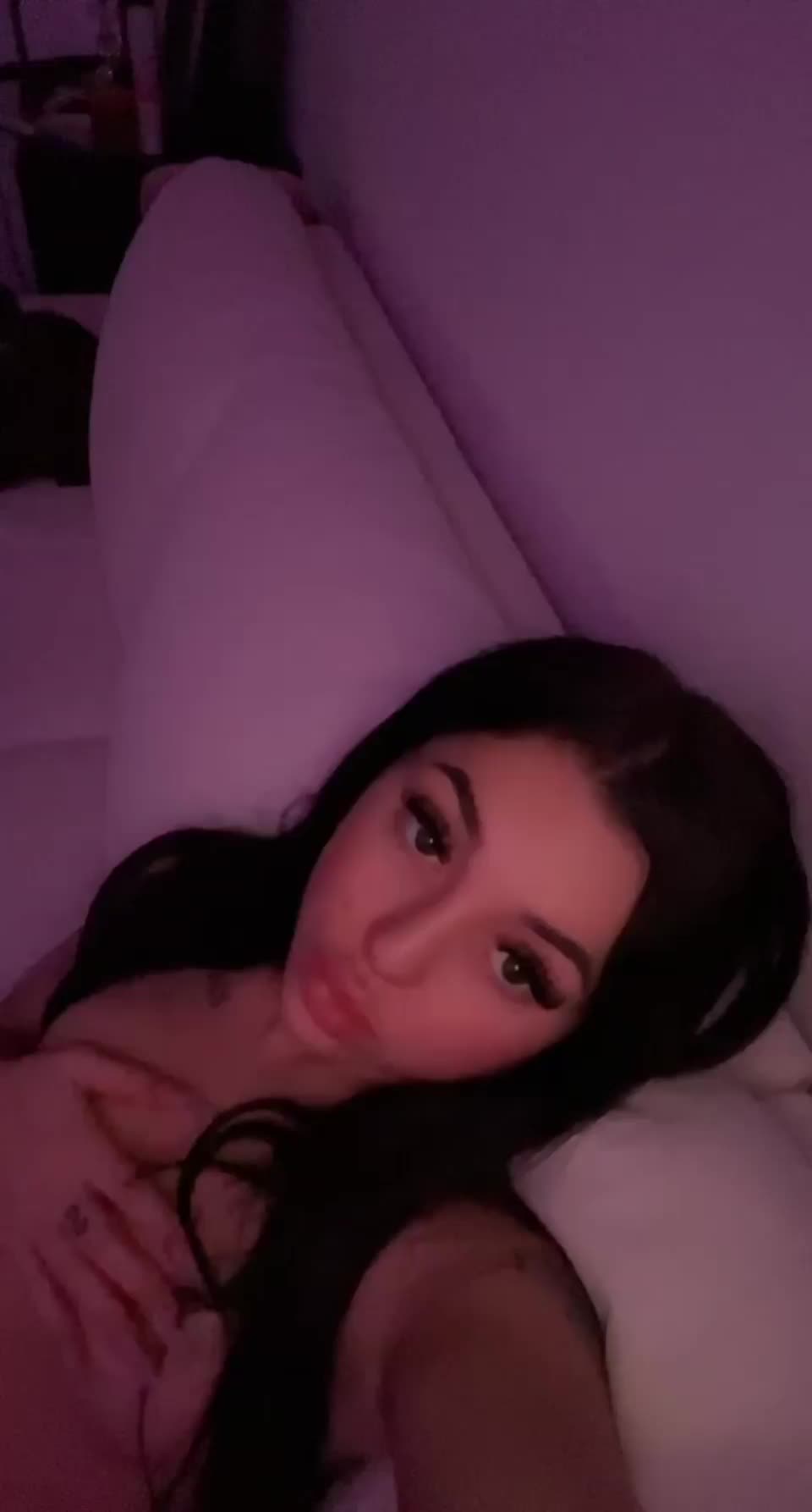 My nightly routine would be better with you ;) - free porn video