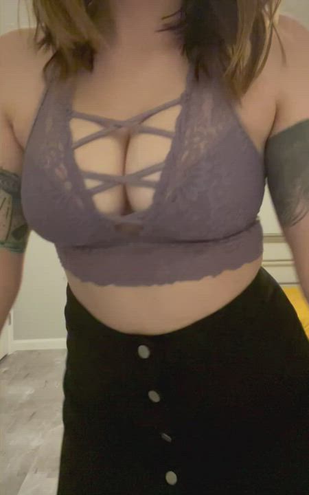 Feeling bouncy! - free porn video