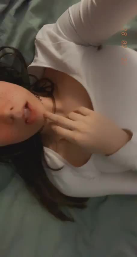 (F)or gods sake, someone put a baby in me! 🤤 - free porn video
