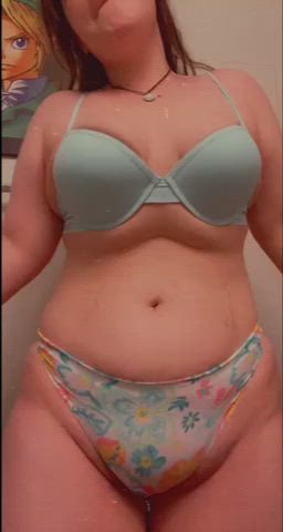 My poor attempt at belly dancing - free porn video