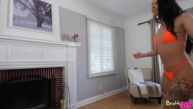 Gina Valentina- Money For Honey - free porn video