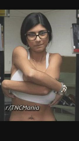 Mia Khalifa revealing her Big Boobs - free porn video