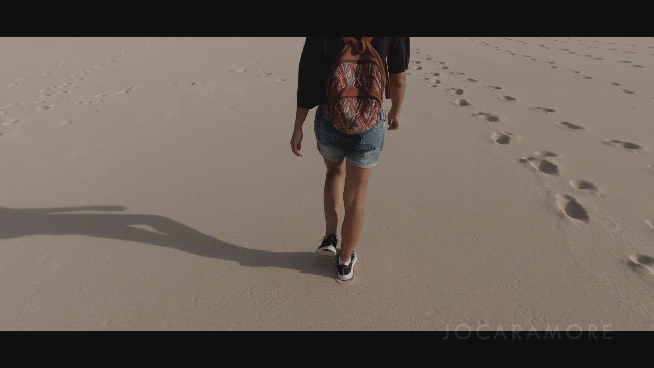 Sometimes even two hands are barely enough! - free porn video