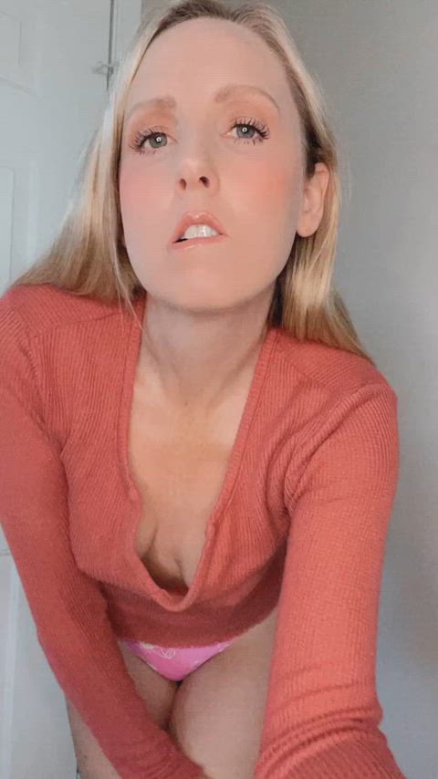 When I'm alone in my room, this is what I do - free porn video