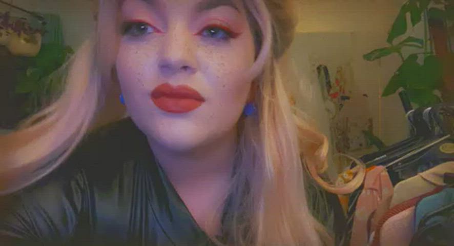 Big,juicy and natural - free porn video