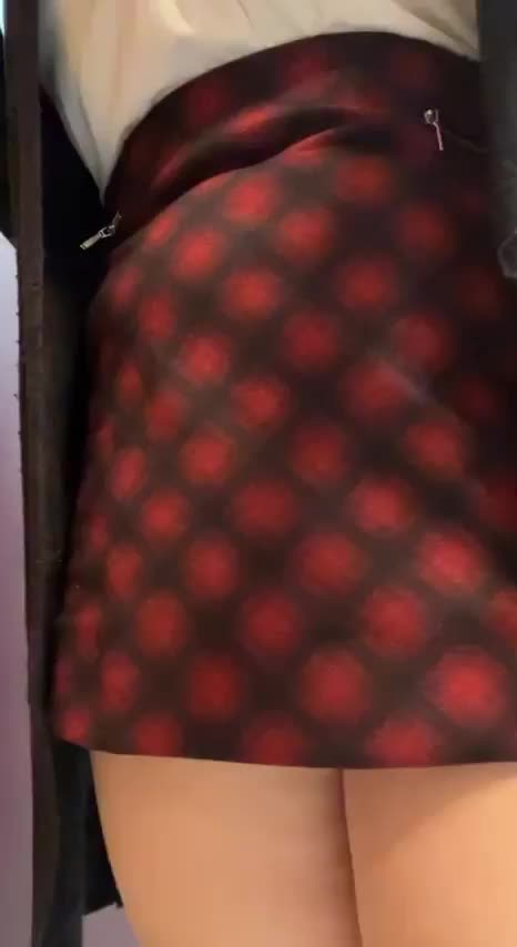 No panties at the family Christmas party - free porn video
