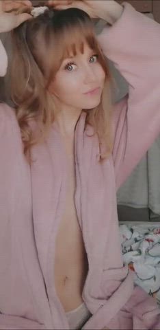 Craving a fuck from a 2002 teen? - free porn video
