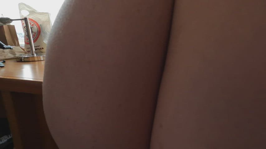 Drippy drip, out falls the cum - free porn video