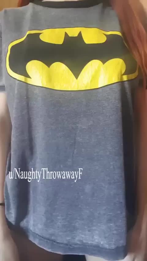 Batgirl reveals her boobs - free porn video