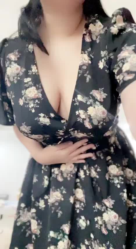 Just bend me over and breed me in sundress. I wear nothing under 🫢 - free porn video