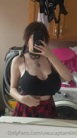 Hey cuck. Look at this vid your sister airdropped me while we were hanging out - free porn video