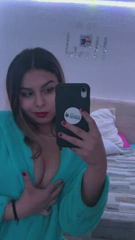 Let me sit on your face with this juicy ass - free porn video