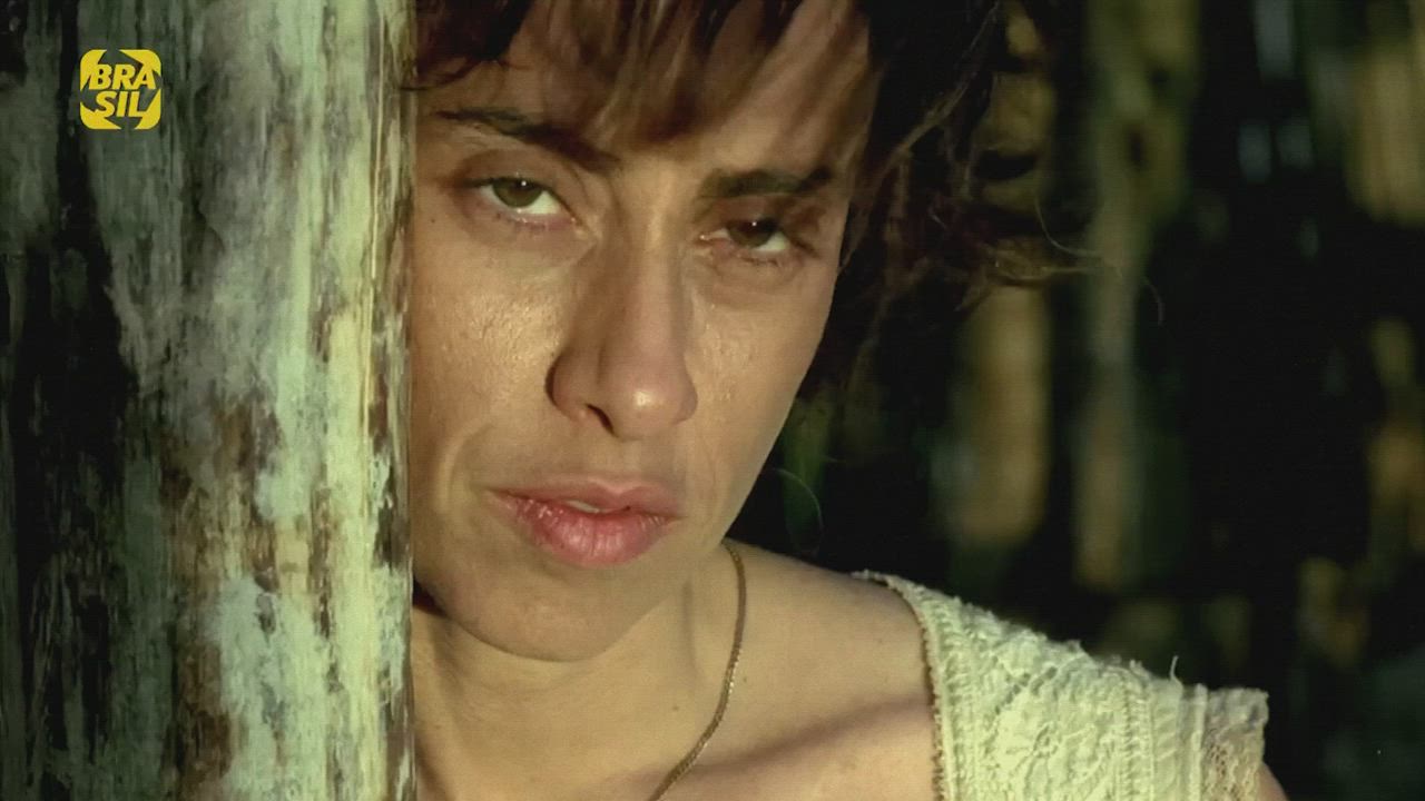 Fernanda Torres in brazilian film House of Sand (2005) - free porn video