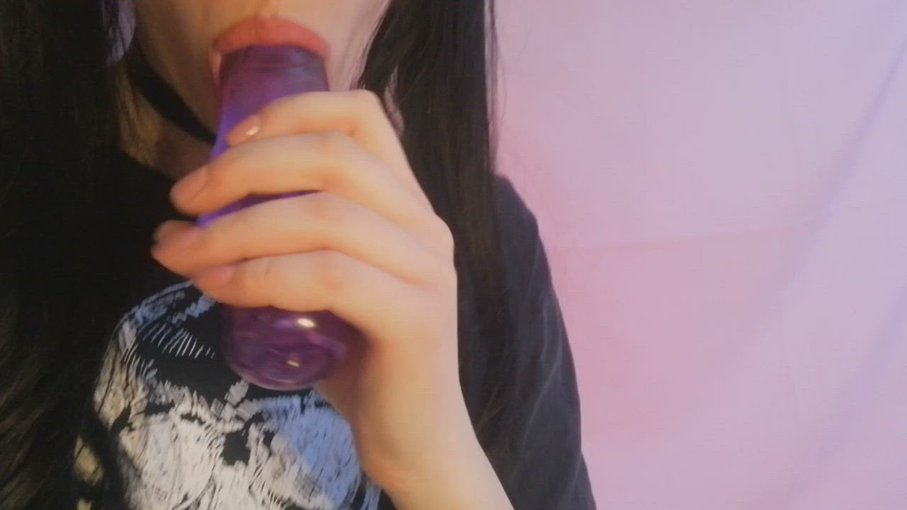 Are petite sluts welcome? - free porn video