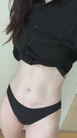 Hope you don’t mind my tummy scars, I think they make me look tough 💪 - free porn video