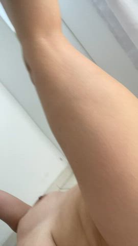 my legs up make my hairy pussy look really good - free porn video