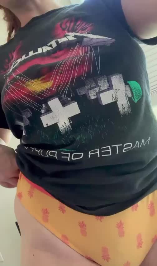Hanging out in my band shirt and panties, come pull them down 😈 - free porn video