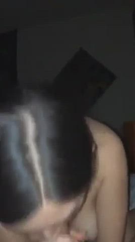 School babe loves to swallow - free porn video
