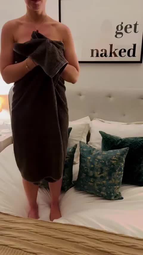 Always get naked - free porn video