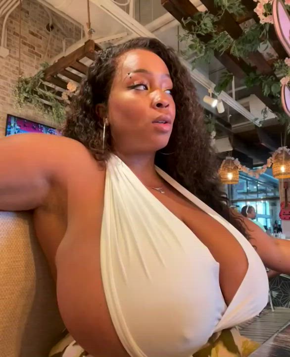 Who is this!!!!😩 - free porn video