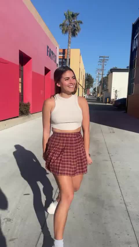 Flashing in the streets ;) - free porn video
