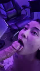 She gags herself on it 🥺 - free porn video
