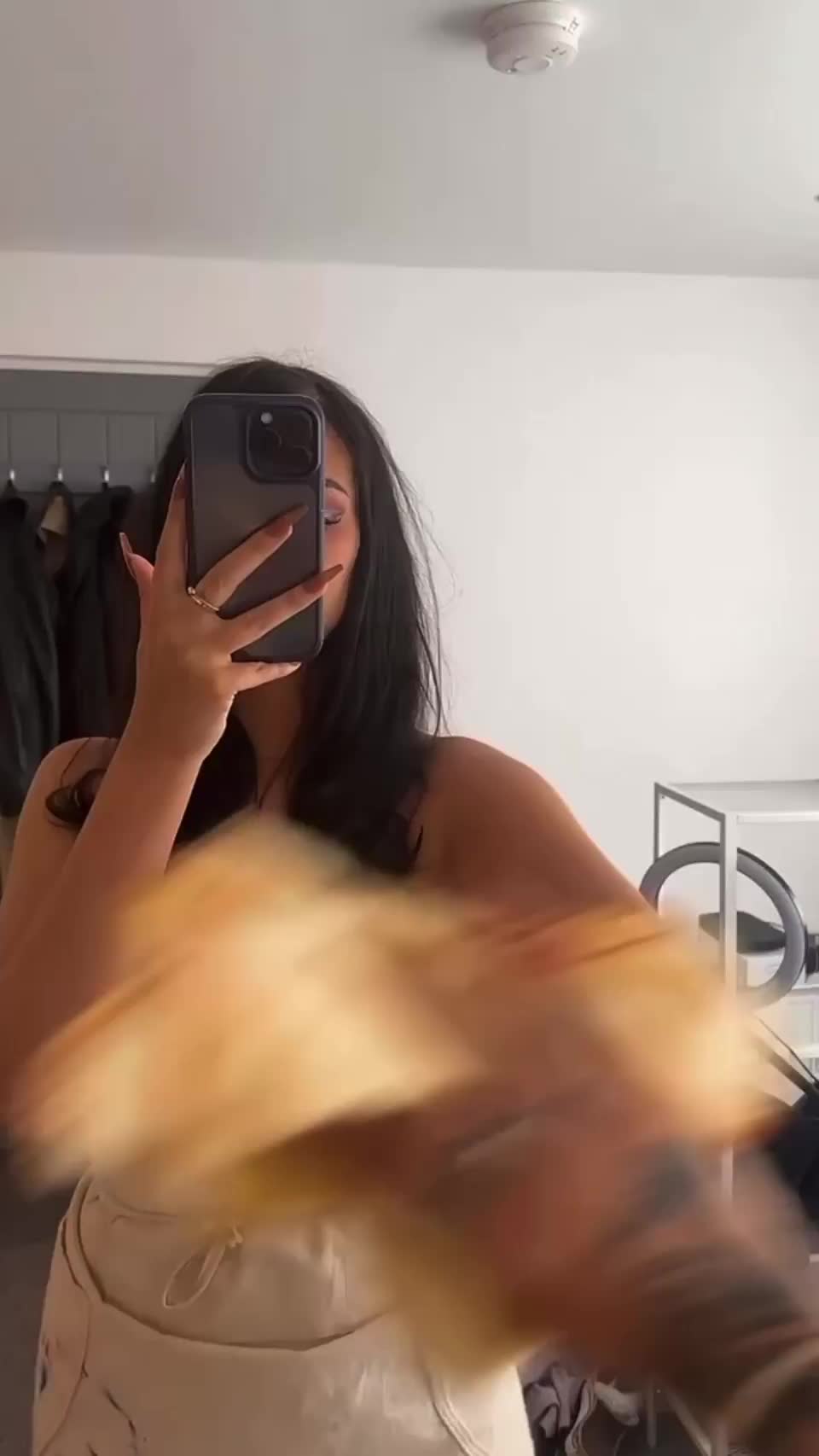 would you fuck me if i was ur room mate? 😝 - free porn video