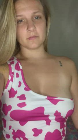 Pretty milf ready to be clapped - free porn video