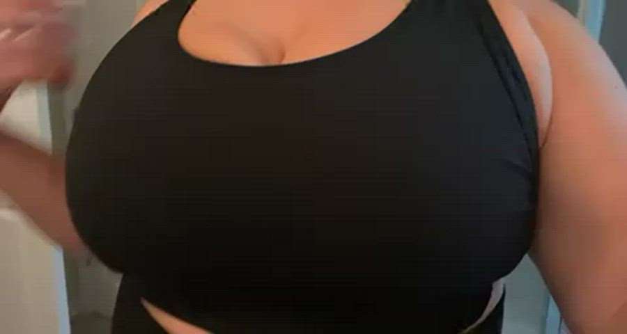 I heard you like titty Tuesday - free porn video
