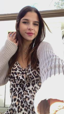 i got very horny waiting for the bus... i hope no one saw me flashing my 18 years old tits - free porn video