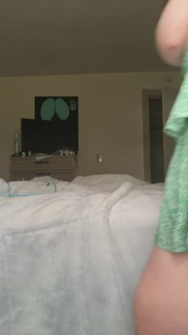 i’m extra curvy in the right places - free porn video