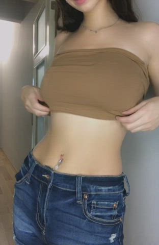 I love wearing shorts - free porn video
