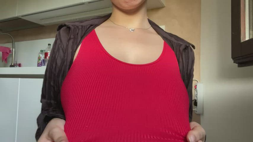 Homegrown Brazilian boobs - free porn video