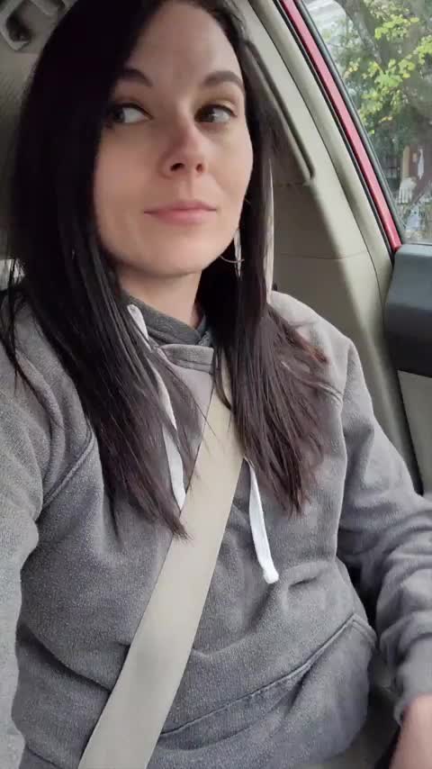 A red light is a great excuse to pull out my tits [GIF] - free porn video