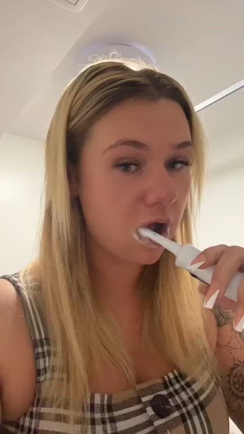 Im hoping to get a different white liquid Xx - free porn video
