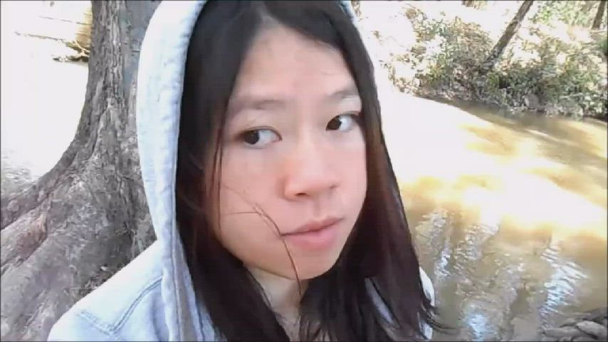 Risky blowjob at the park with shy asian girlfriend - free porn video