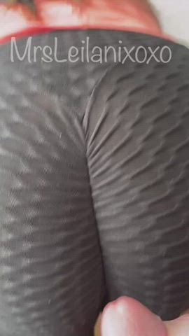 Finished my session with the personal trainer and it was time to pay but I left my wallet at home - free porn video