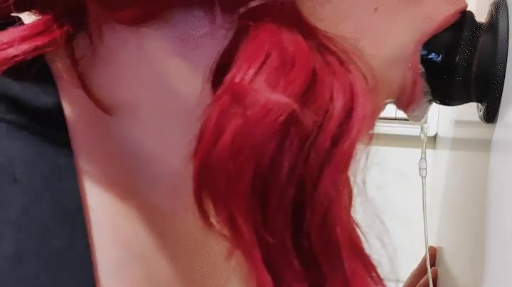 Practising my deepthroat skills - free porn video